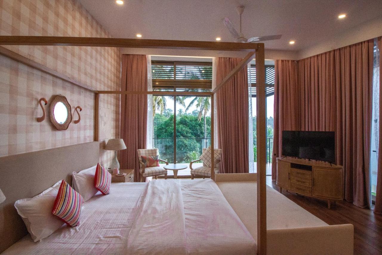 The Cloverleaf Super Luxury Villa Goa With Private Pool, North Goa แคนโดลิม ภายนอก รูปภาพ