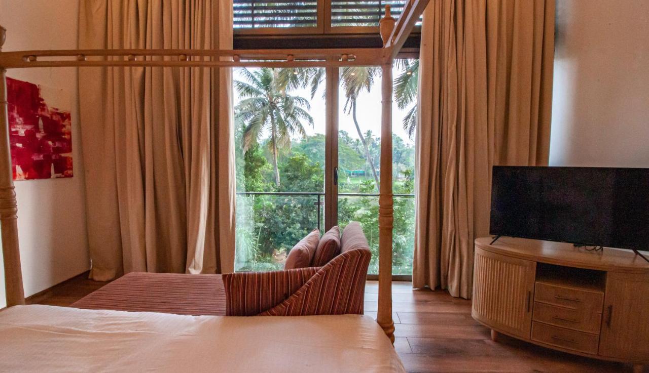 The Cloverleaf Super Luxury Villa Goa With Private Pool, North Goa แคนโดลิม ภายนอก รูปภาพ