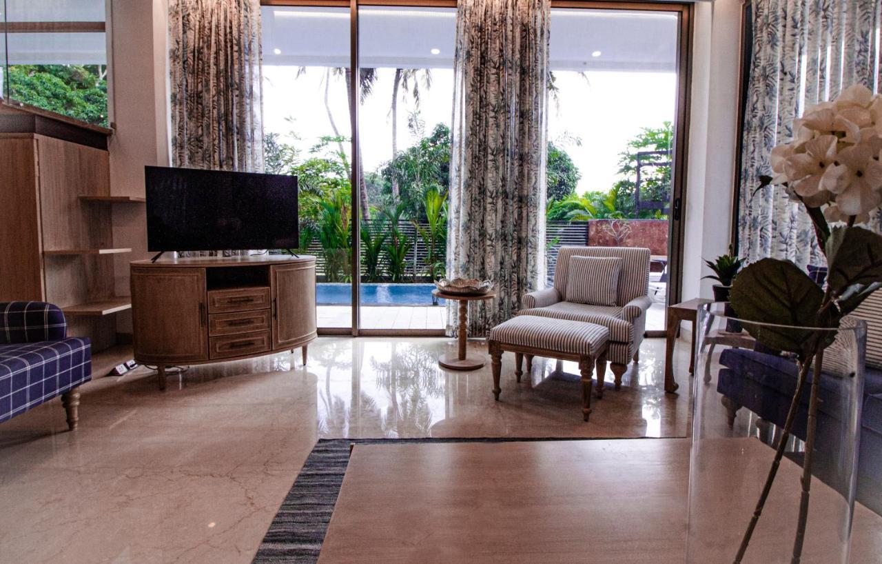 The Cloverleaf Super Luxury Villa Goa With Private Pool, North Goa แคนโดลิม ภายนอก รูปภาพ